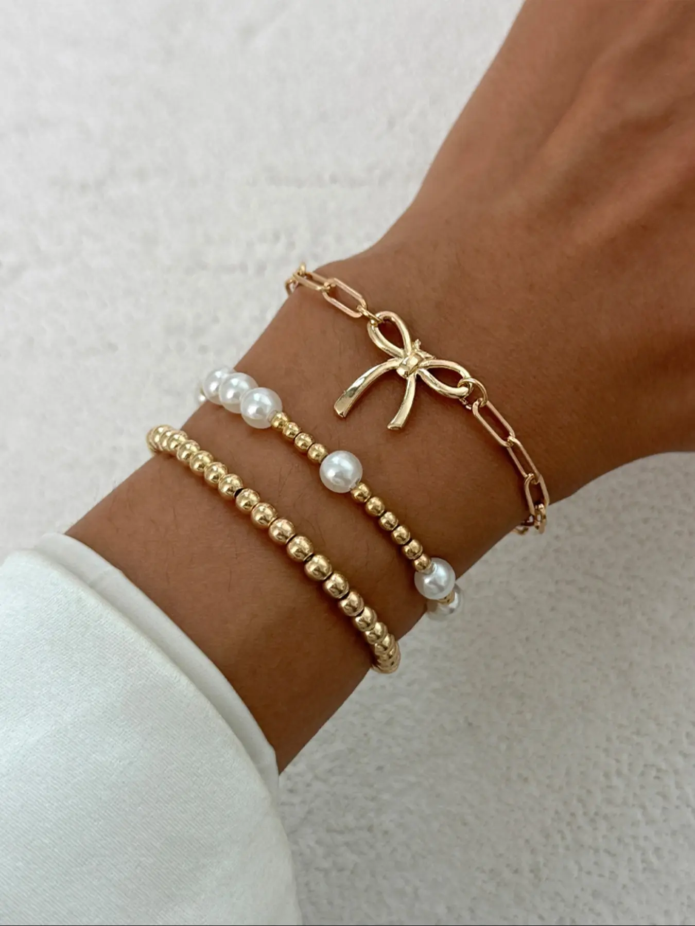3-Piece Sweet Cool Style Ribbon Bow Bracelet Set, Elegant Heart Faux Pearl Bow Layered Hand Jewelry for Women, Stackable Bracelets