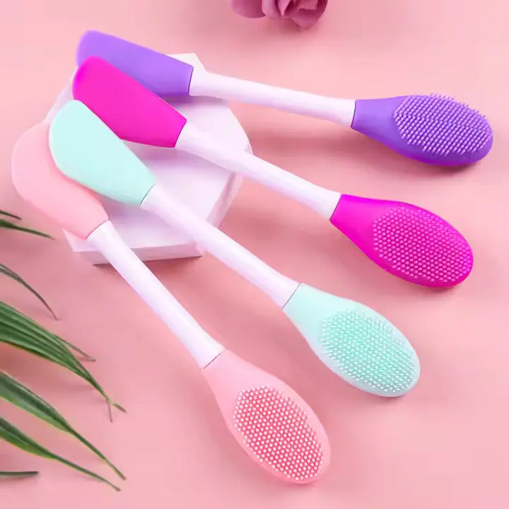 Scrub Buddy [Cleansing Tool for Clear Skin]
