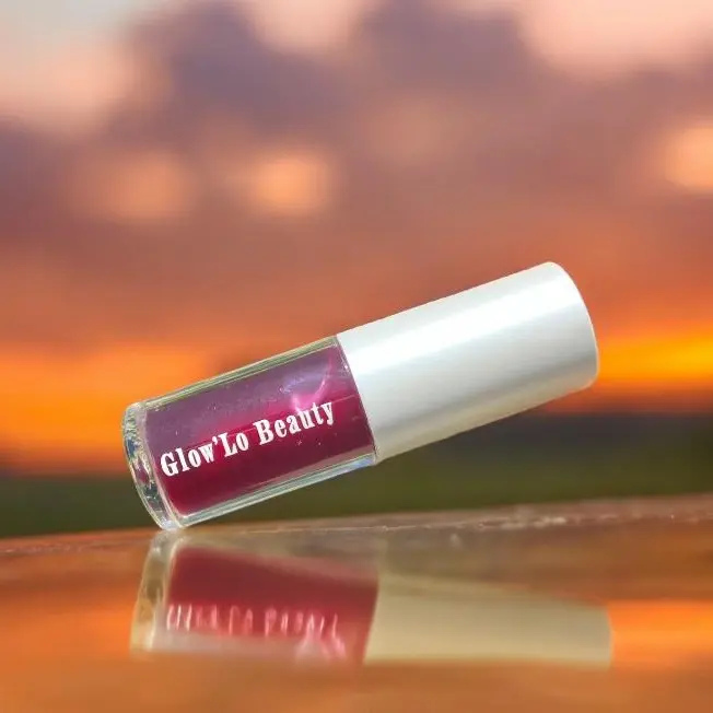 Plum Pop Color-Changing Lip Gloss