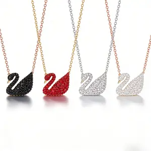 Elegant Swan Necklace with Sparkling Beating Heart Crystal, Luxury Fashion Clavicle Necklace for Women