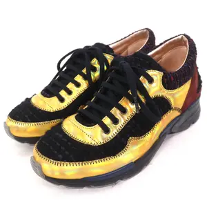 Pre-owned CHANEL Suede Small Leather Goods COCO Mark Tweed Switch leather Sneakers