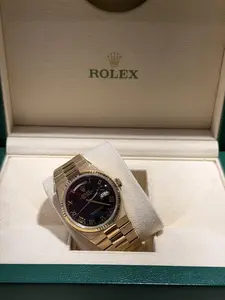 Rolex Day-Date 36 mm Red Brown Vignette Dial 18K Yellow Gold Watch