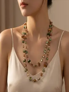 Boho Shell Necklace Layering Set for Women Natural Cowrie Shell Crystal Pendant Long Beach Jewelry Aesthetic Gift for Vacation & Party