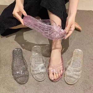 Women's home-use plastic slippers