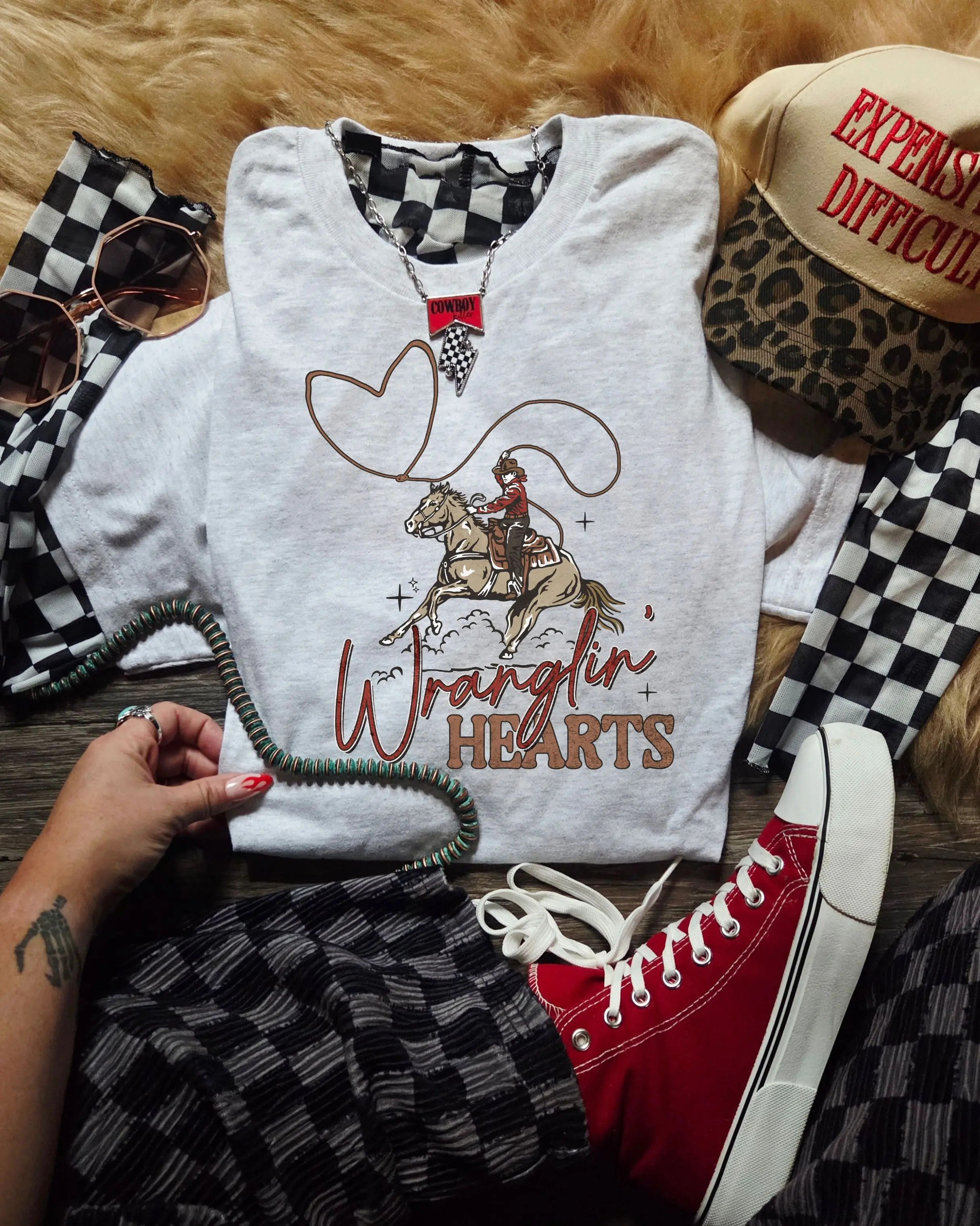 Wranglin Hearts Tee (ash) Wranglin Hearts Tee (ash)
