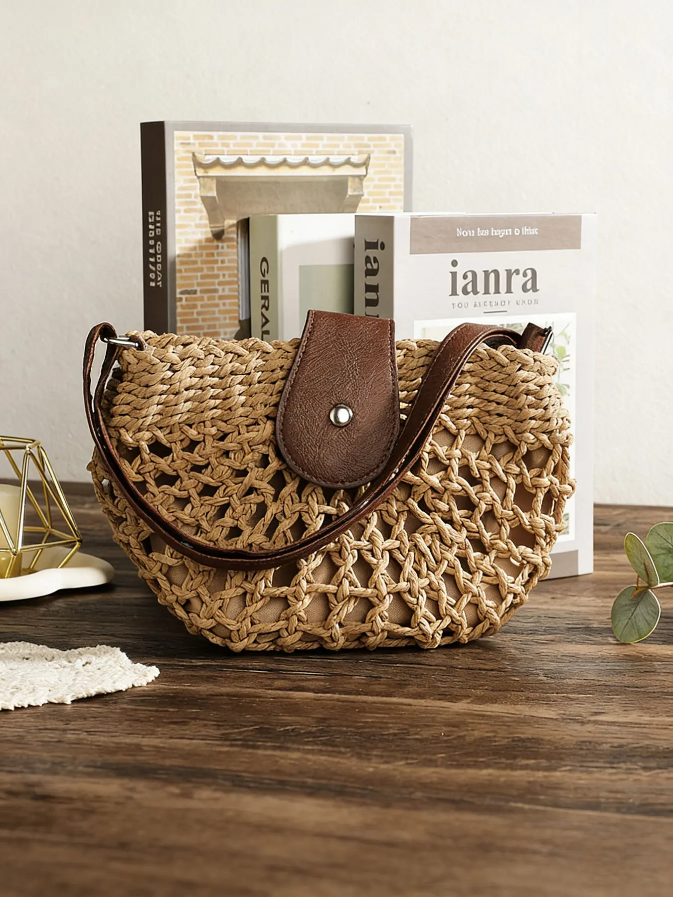 Women's Woven Straw Boho Style Crossbody Bag - Handmade Casual Beach Wallet