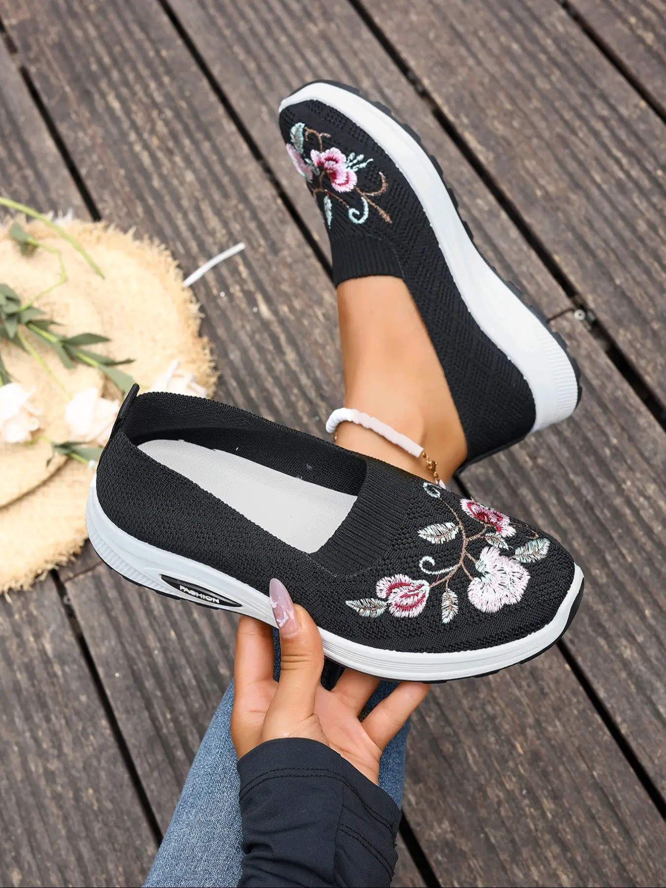 Women's Casual Lightweight Knit Breathable Slip-On Sneakers, Embroidered Print Design, Comfortable Walking Shoes for Spring & Fall, Lightweight Slip Ons, Casual Fashion Shoes
