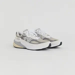 New Balance Unisex Made in USA 990v6 Reflection Marblehead