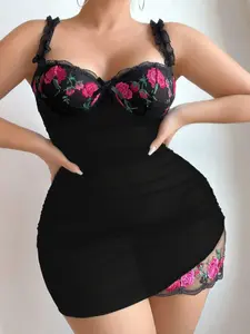 Women's Plus Size Slim Spaghetti Strap Elegant Embroidered Floral Lingerie Sleepwear Set, Comfortable Home Loungewear, Includes Thong Panties, Perfect for Relaxing at Home