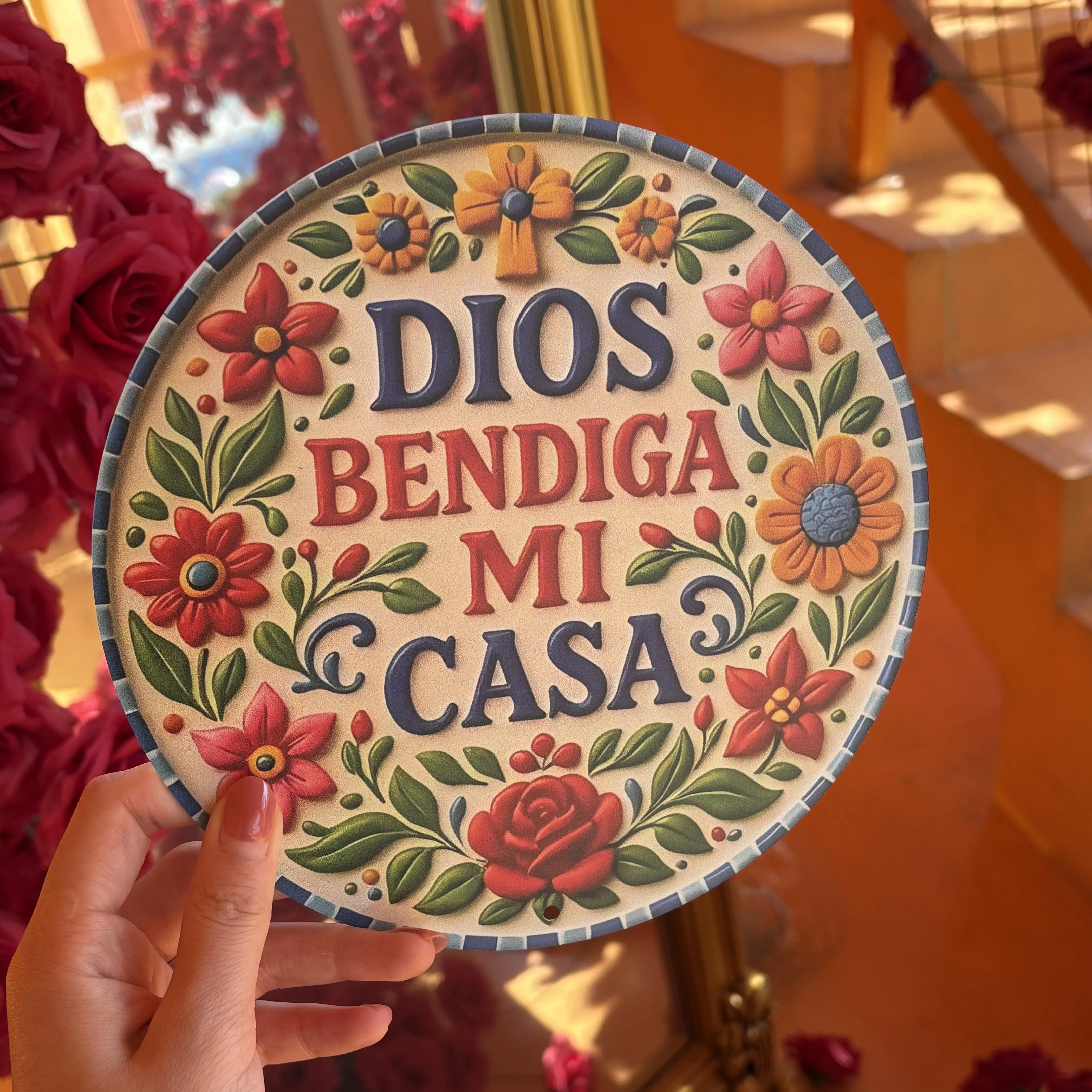 1pc Spanish Phrase "God Bless Me" Aluminum Wall Art - 7.8x7.8 Inch Round Metal Plaque with Vibrant Floral Design, Waterproof & Dustproof Decor for Home, Cafe, Wedding, Birthday, or Party Supplies, Metal Wall Art Decor, Perfect for Room Decor