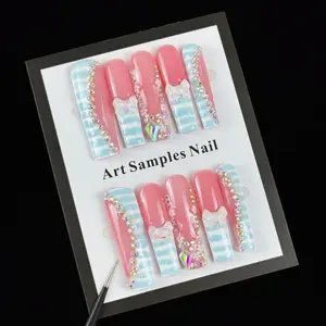 10pcs high-end Cute and playful design, hand-painted contrasting zebra pattern, three-dimensional bow, shiny sparkly diamonds handmade press ons fake nails, Ideal for visiting Dinosaur Park and Disneyland. Perfect for taking stunning photos.