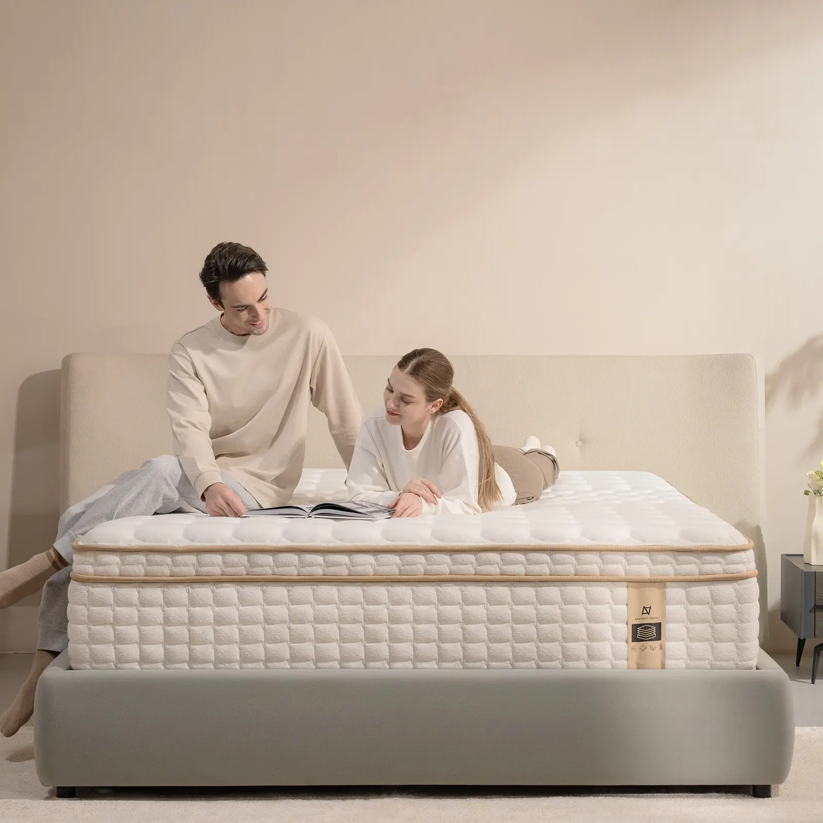 ZYLUMI 12 Inch Queen Mattress, Hybrid Medium Firm Feel, Targeted