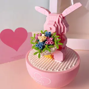 Cute Rabbit Design Building Blocks, DIY Building Toy Set, Creative Blocks Building Toy for Teens, Creative Blocks Building Toy for Teens