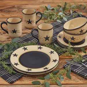 Blackberry Dinnerware