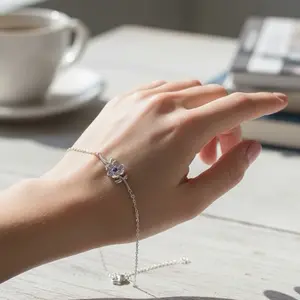Elegant 925 Silver Floral Design Bracelet