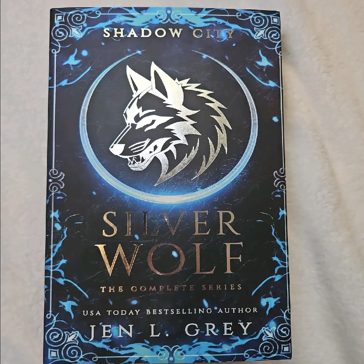 Shadow City: Silver Wolf Complete Series Special Edition Hardback