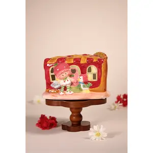 Cherry Cuddler Pie Candle House