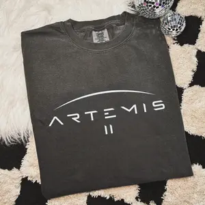 Comfort Colors Artemis II Moon Mission T-Shirt, NASA Space Program Fan Tee, Astronomy Gift, Rocket Launch Shirt, Space Exploration Top, Unisex Graphic Tee