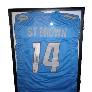 Detroit Lions Amon ra st.brown Beckett whitnessed authenticated signed jersey