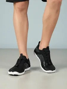 Men's Hiking Water Shoes, River Trekking Shoes, Quick-Dry Breathable Outdoor Stream Beach Walking Non-Slip Skin-Fit Waterproof Two-Way Shoes