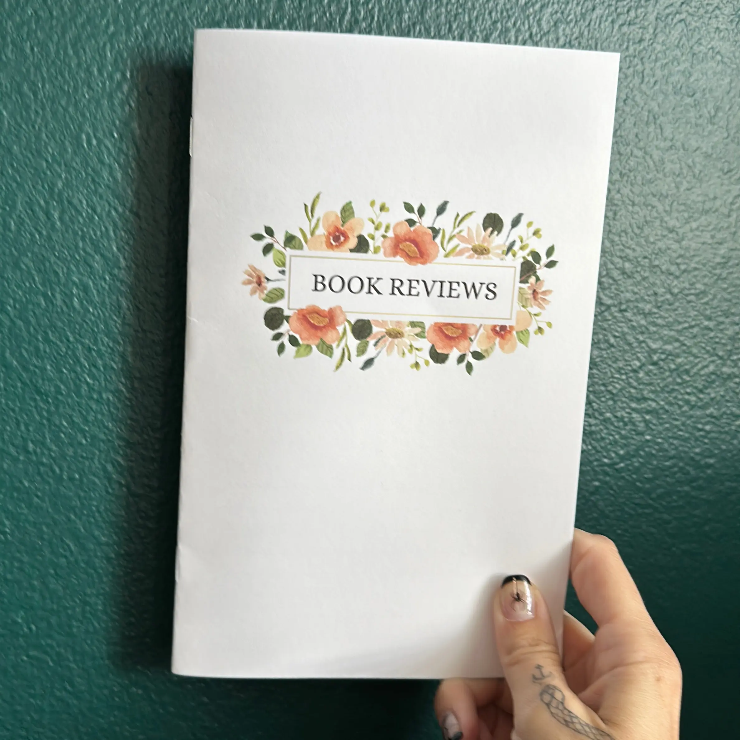 Mini Book Club Book Review booklet - 12 books reviews - customizable personalization