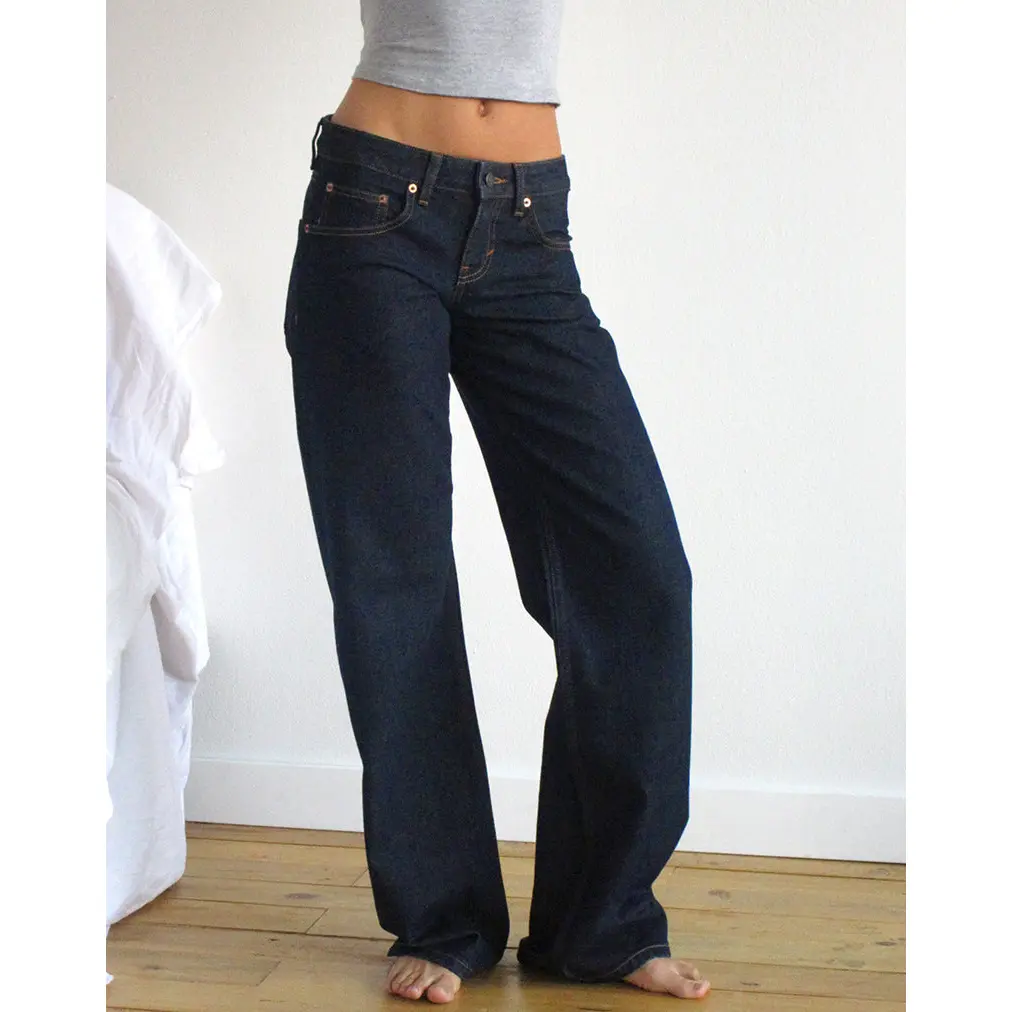 Low Rise Parallel Jeans in Heritage Indigo