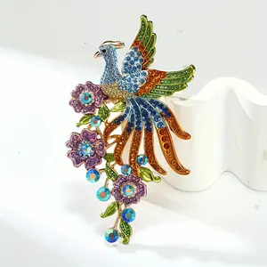 Elegant peacock brooch with shiny cubic zircon - Women's bohemian alloy jewelry for party and everyday charm