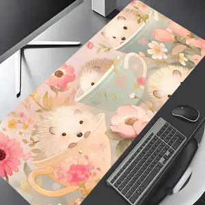 Cute Hedgehog Pattern Mouse Pad, Rectangle Gaming Mouse Pad, Non-slip Rubber Pad, Aesthetic Desktop Decoration Protective Pad for Home Office
