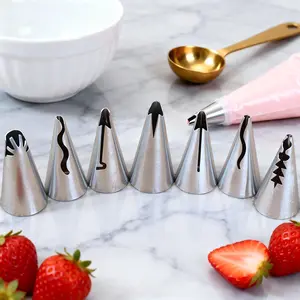 Stainless Steel Petal Tip Set, 7pcs/set Cake Decorating Nozzle Set, Professional Cake & Cupcake Decorating Tool, Pastry Decorating Tools, Baking Tool for DIY Baking, Cake Decorating Kit