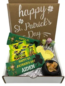 Cute St Patricks Day Gift Box for Kids | Custom Candy Bar for St. Patrick's Day Leprechaun Trap Gift | Small Green Snack Box Gift for St Patrick's Day Candy Chocolate St Pattys Day | Shamrock Gift Pot of Gold Snack Basket Gift Idea
