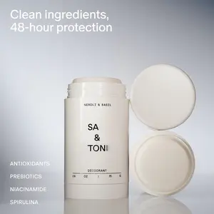 Aluminum-free antibacterial deodorant, containing seaweed extract, prebiotics and nicotinamide, offers 48-hour protection and has a pleasant fresh fragrance. Portable and suitable for both men and women.