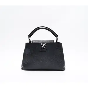 Pre-owned Louis Vuitton leather Crossbody Bags Taurillon Capucines BB shoulder bag BGP214499
