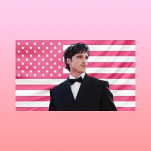 Jacob Elordi Pink American Flag Tapestry -  Actor Wall Decor - Aesthetic Dorm Room Banner Gift for Movie Fans