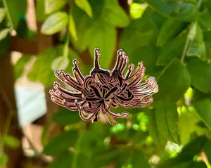 Black Spider Lily Hard Enamel Pin - Anime/Manga/Manhwa/Manhua