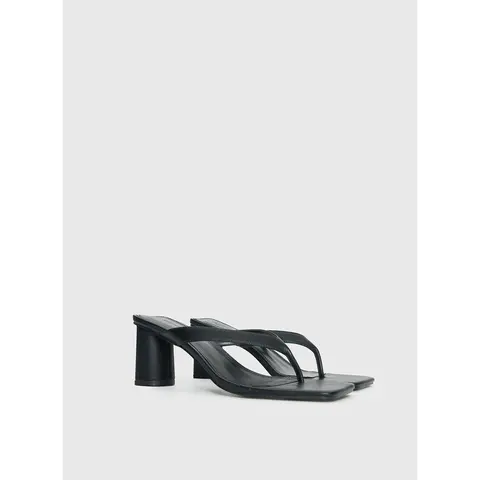 The Mona Heels Black
