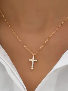 Elegant Stainless Steel Cross Pendant Necklace for Women – Sparkling Zirconia Accents, Dainty Everyday Jewelry, Perfect for Work, Church & Special Occasions, Cross Necklaces
