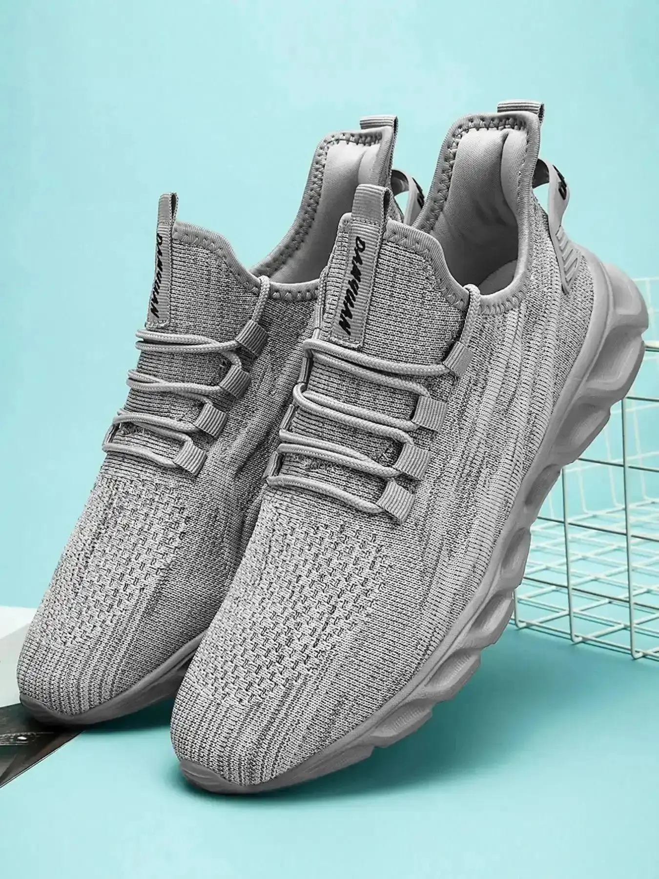 Men's Solid Color Lace Up Low Top Sneakers Casual Breathable Comfortable Sports Running Shoes Male All-match Round Toe for Daily Wear Knitted Trendy men mens cushioned training active versatile essential stylish