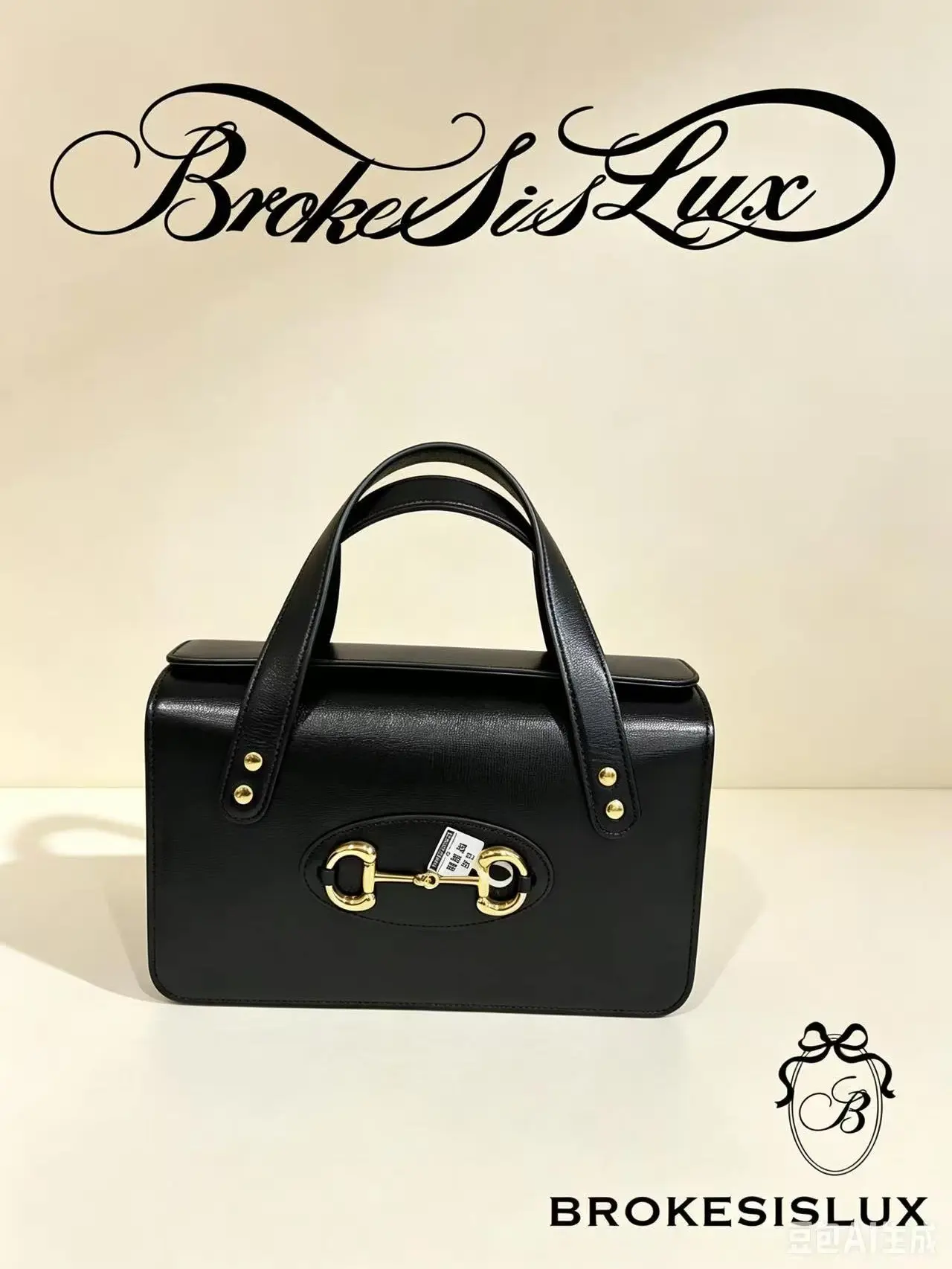 Pre-owned GUCCI Horsebit 1955 Smooth Black Calfskin Structured Top Handle Handbag, Signature Gold Horsebit Front Hardware