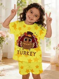 Cartoon kids suit with little turkey and star prints on yellow background, digitally printed 100% polyester infant short-sleeve outfit. Cute casual clothes for baby girls, suitable for daily wear and outdoor sports tees, an ideal gift for infants and todd