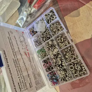 202P DIY Metal Snap Button Kit,200 pcs Snap Buttons,1P fastener Pliers,1P of Rivets,Suitable for Clothing and Synthetic Leather Production,household accessory snap button installation metal buckle manual pressure plier USB Sewing Claw Snaps Sewing Tools