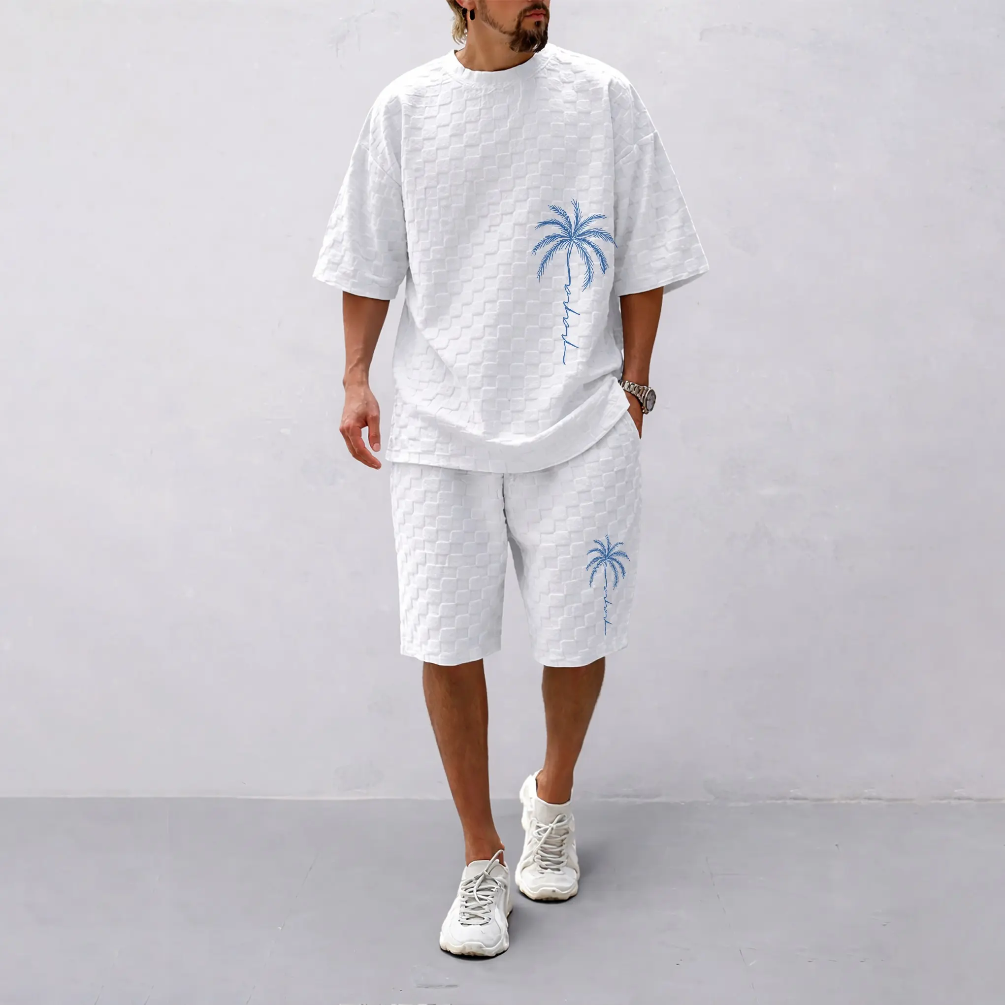 Men's 2-Piece Spring-Summer Palm Tree Print Checkered Fabric Set - Short-Sleeved Shirt & Drawstring Shorts, Casual Outfit for Everyday Wear & Sports Activities