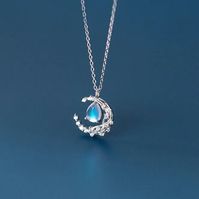 s925 sterling silver Crescent Moon Delicate Jewelry Accessory，Holiday Birthday Valentine's Day Gift for Girlfriend Women Girls, Elegant All- match Classic Daily Wear，Creative Christmas New Year's Minimalist Cute Fashion Pendant Chain Necklace