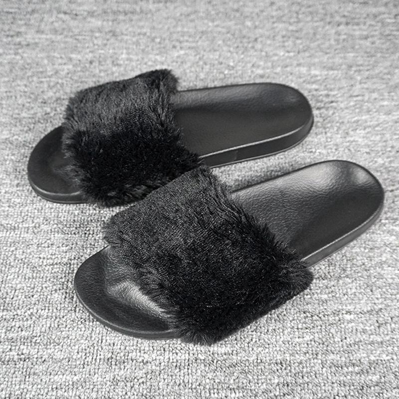 Women's Fuzzy Flip Flops Open Toe Memory Foam House Slides Casual Flat Slippers for Indoor & Outdoor Use Cork Footbed Anti-Slip Cashmere Faux Fur Material