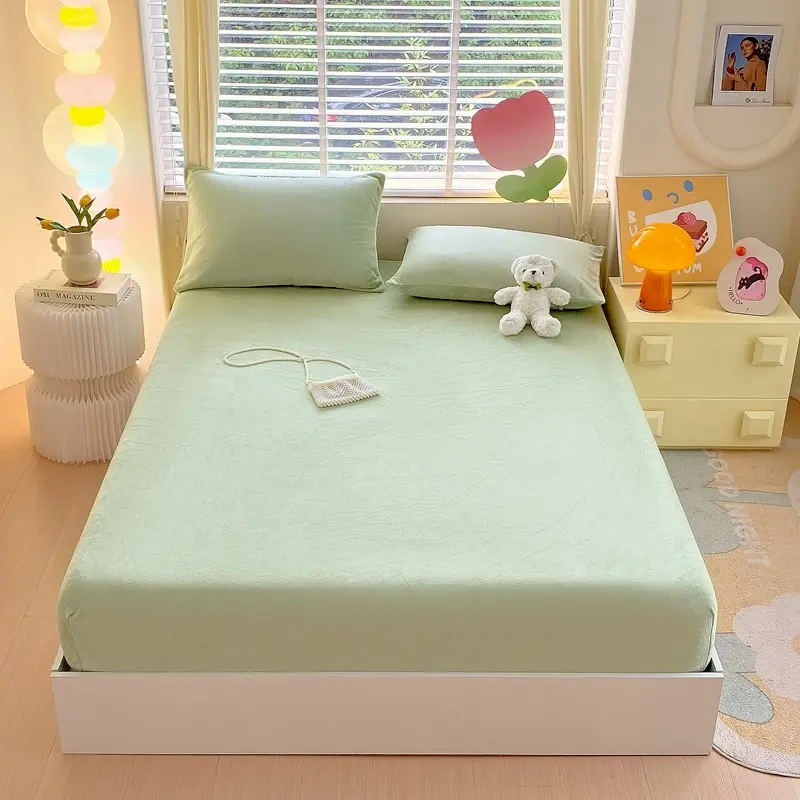 Super Soft Fleece Fitted Sheet Set - 3 Piece（1 Fitted Sheet+2 Pillowcases) - Extra Plush Polar Fleece, No-Pilling Bed Sheets - All Season Cozy Warmth