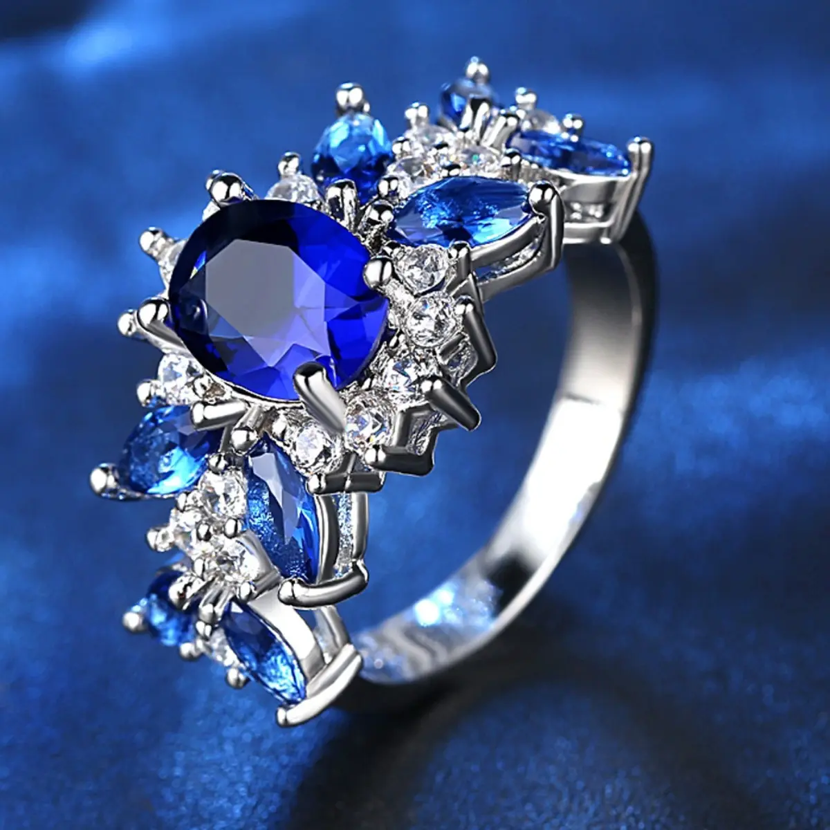 Female Princess Ring - Elegant Single Ring with Synthetic Gems, Copper-Base Costume Jewelry, Ideal for Anniversary or Engagement Gifts