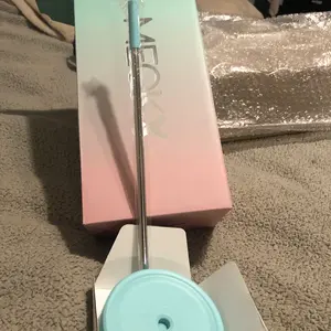 Product Review of 40oz Vacuum Flask, Vacuum Insulated Tumbler, Stainless Steel Water Bottle with Handle, Large Capacity Drinking Cup for Home Office Outdoor Camping from s**❌