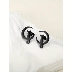 1 Pair of Cute Cat Earrings, Made of Stainless Steel Material That Is Durable and Does Not Fade. They Are Fresh and Energetic To Wear in Summer, with A Niche Original Design. They Are Suitable for Both Self Wearing and Gift Giving, and Must Be Loved By Gi
