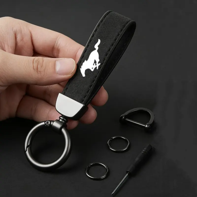 Fashion Solid Color Flip Fur Wristlet Pu Leather Keychain For Car Keys Keyrings For Keys Wristlet Strap Lanyard Business Gift Key Chain For Ford Mustang GT SHELBY Auto Accessories