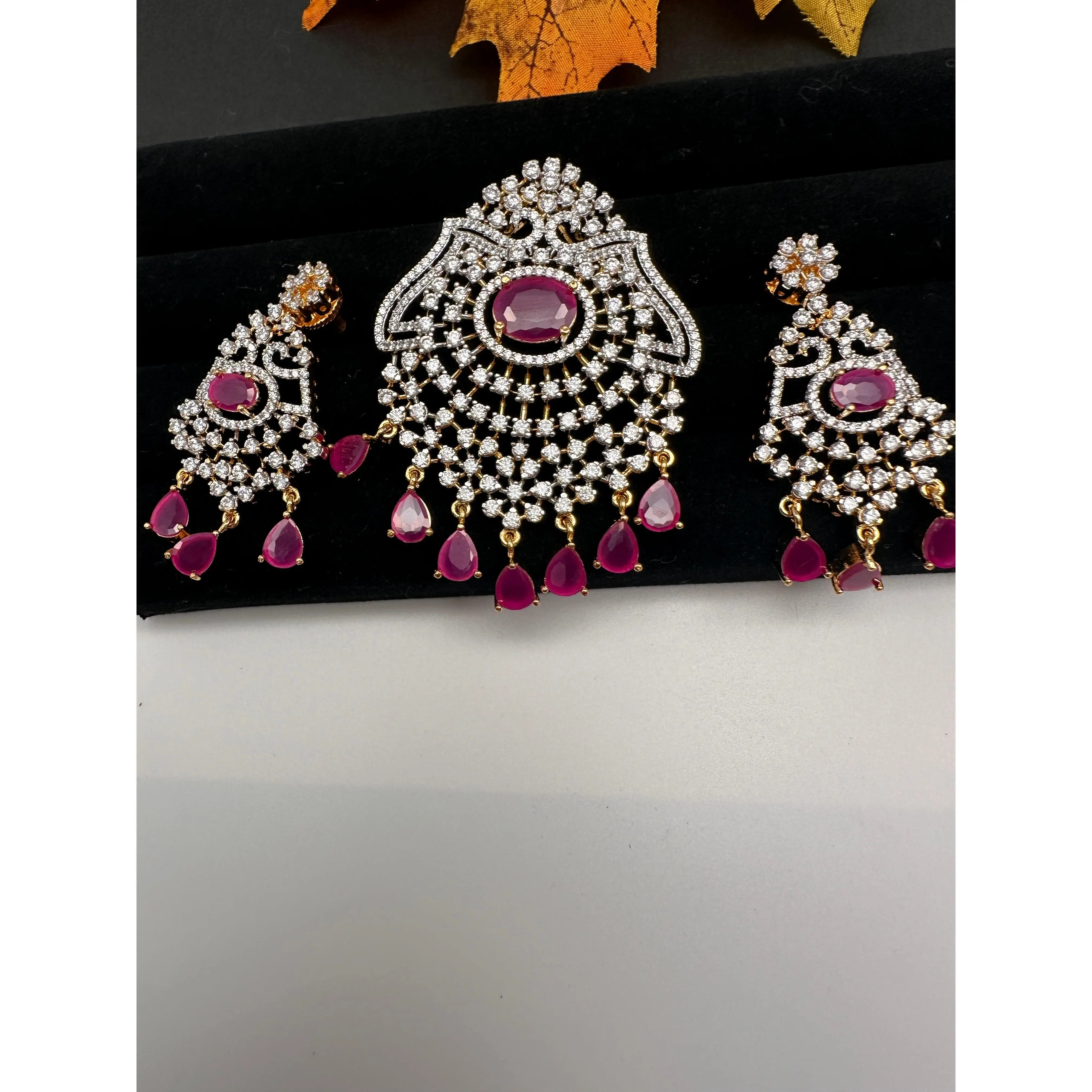 AD Color Stone Pendent Set