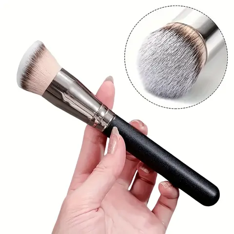 Professional Foundation Brush for Women, Liquid & Cream Makeup Tool, Perfect Flawless Finish, Ideal Beauty Accessory, Face Makeup Brush, Face Makeup Tools
